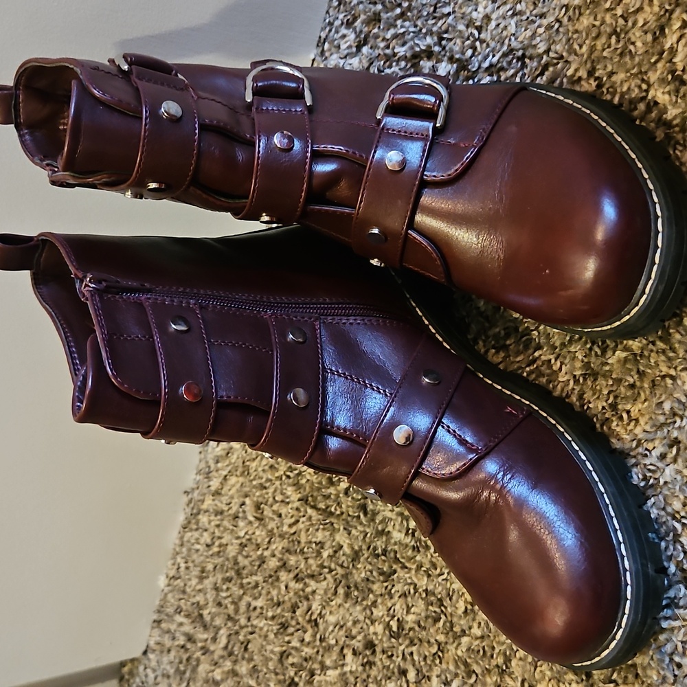 SO Women's Burgundy Combat Boots